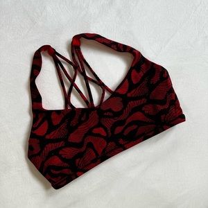 Lululemon sports bra